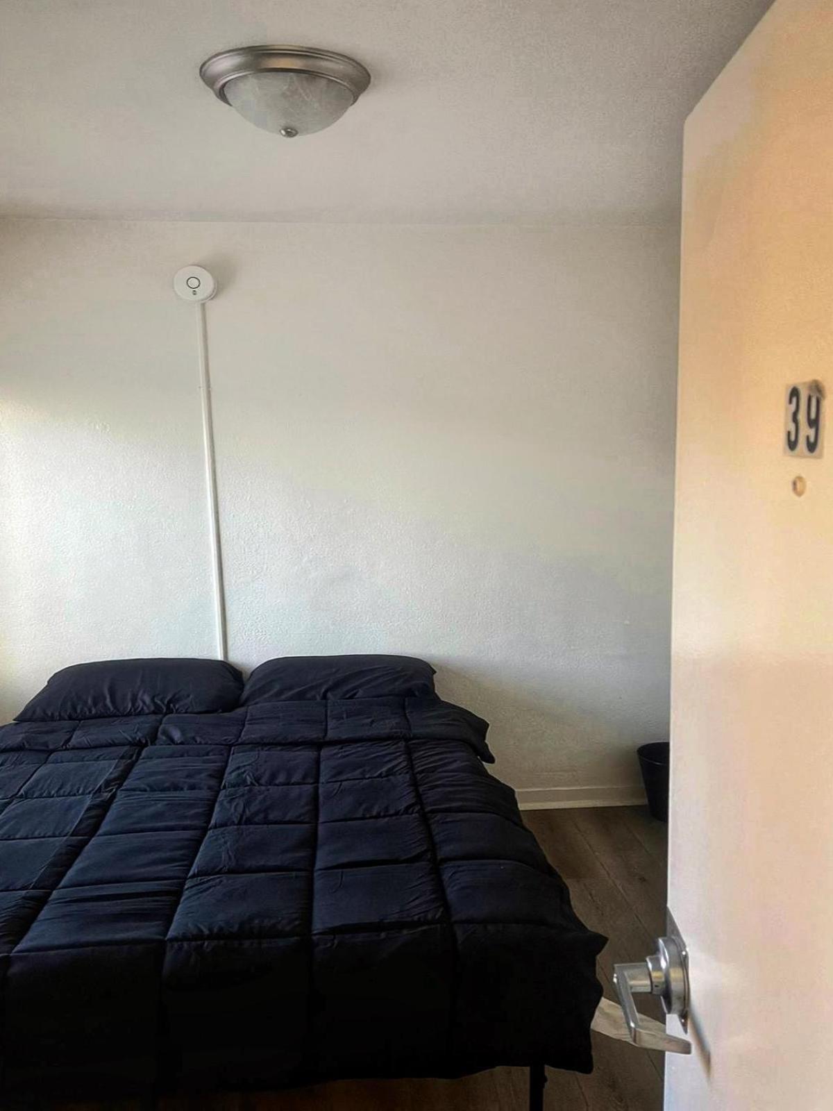 Van Nuys Homes For The Soul Λος Άντζελες Εξωτερικό φωτογραφία